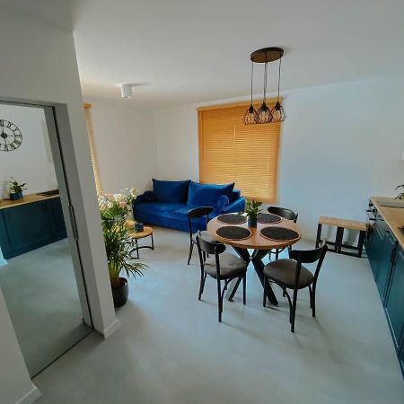 Cztery Pory Roku Apartamento Wiele Exterior foto