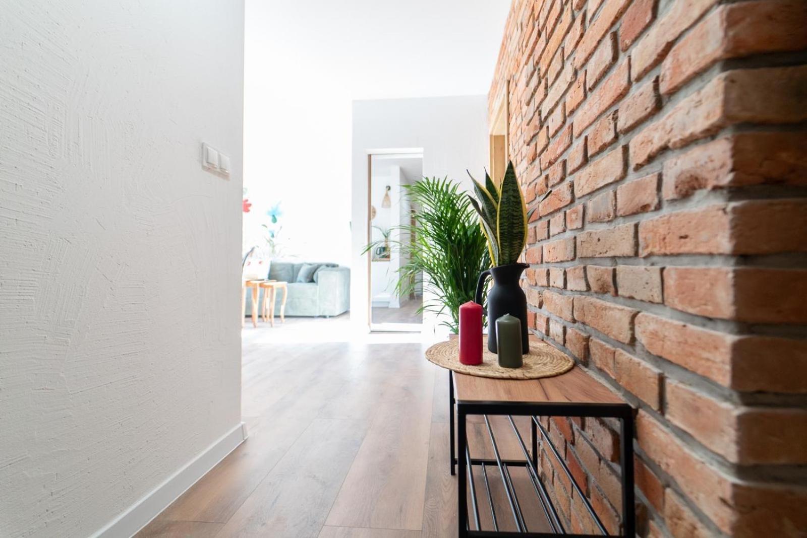 Cztery Pory Roku Apartamento Wiele Exterior foto