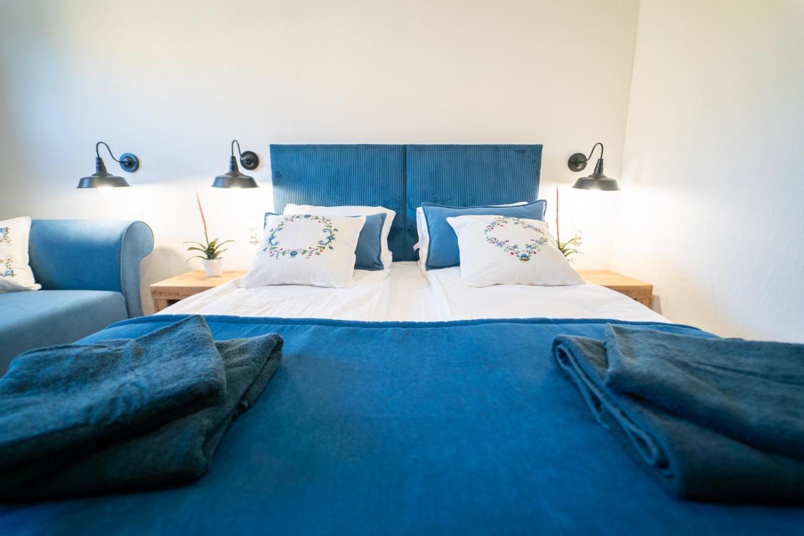 Cztery Pory Roku Apartamento Wiele Exterior foto