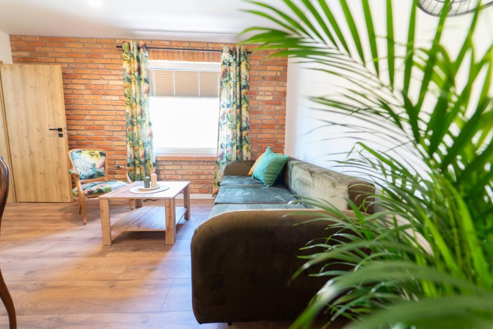 Cztery Pory Roku Apartamento Wiele Exterior foto